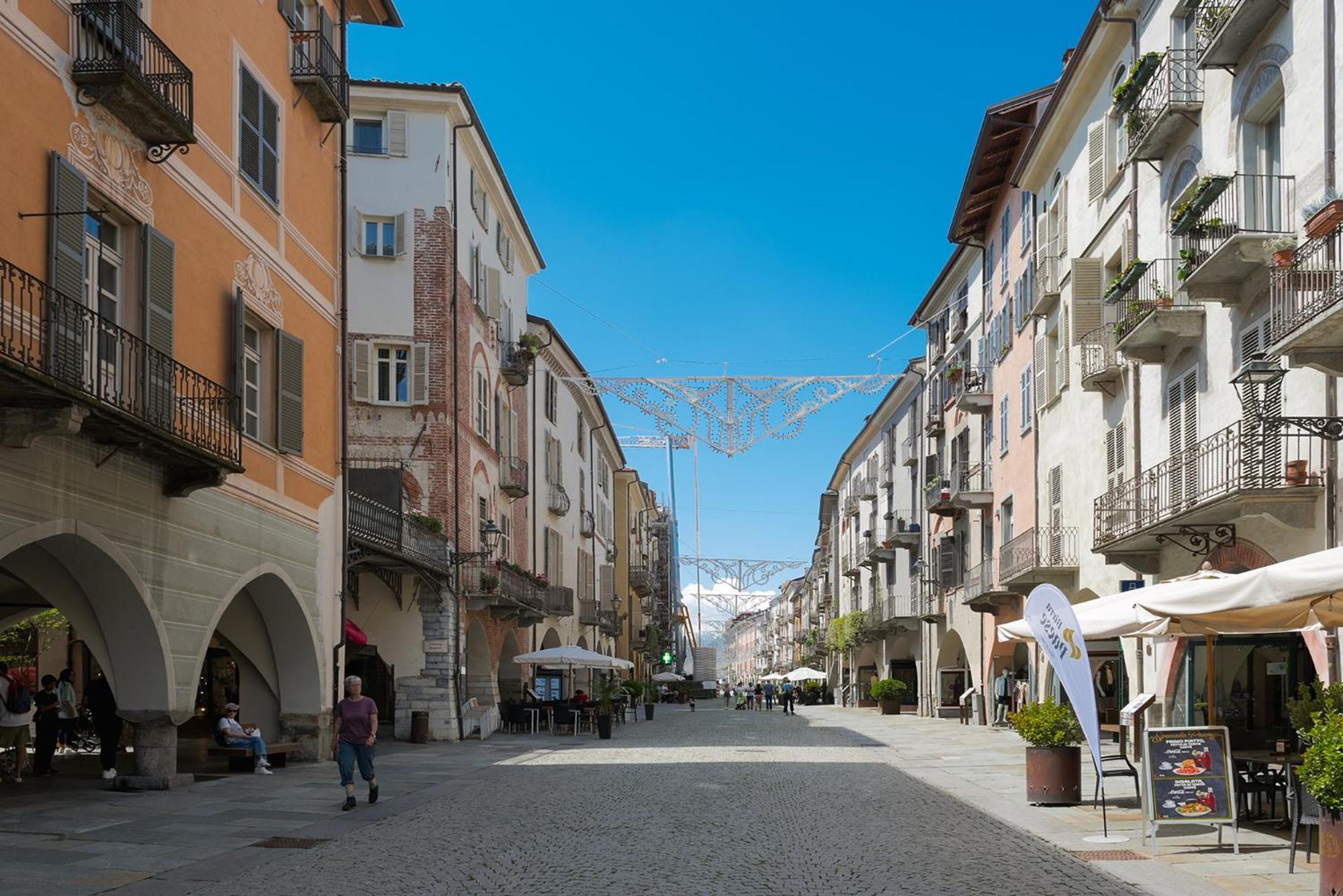 Ars Nova Lägenhet Cuneo Exteriör bild